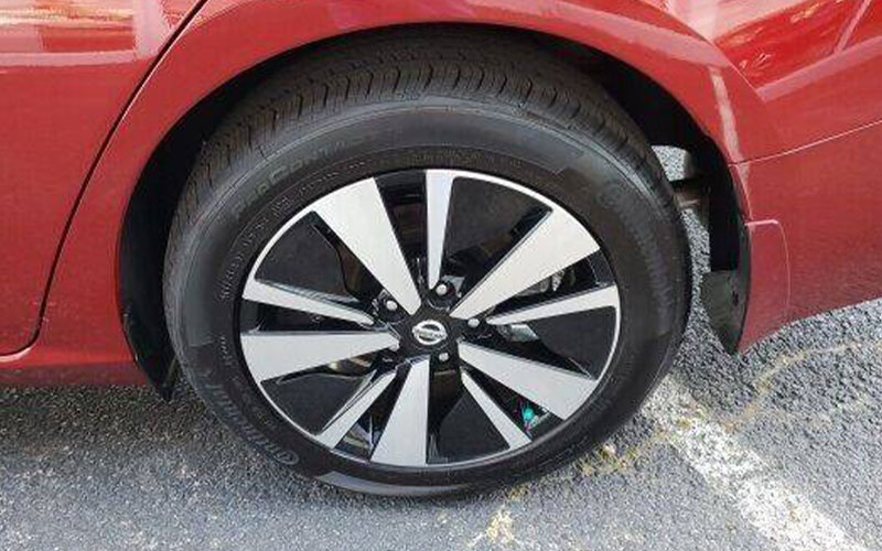2020 Nissan Altima with Continental Tires - carsforsale.com