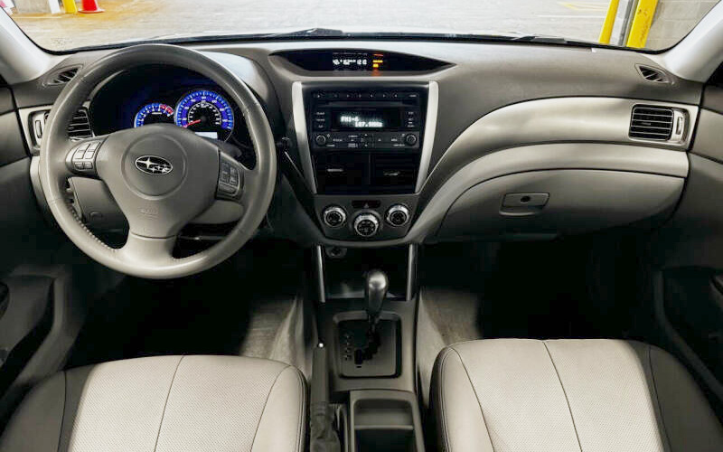 2009 Subaru Forester interior - carsforsale.com