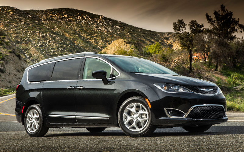 2020 Chrysler Pacifica Touring L Plus - media.stellantisnorthamerica.com