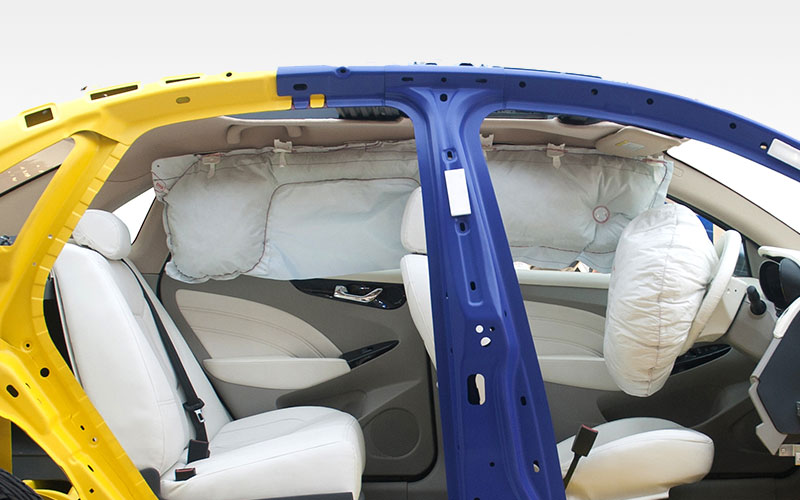 GM Recalls 400,000 Trucks Over Airbag Issue