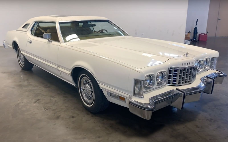 1976 Ford Thunderbird - GatewayClassicCars on YouTube.com