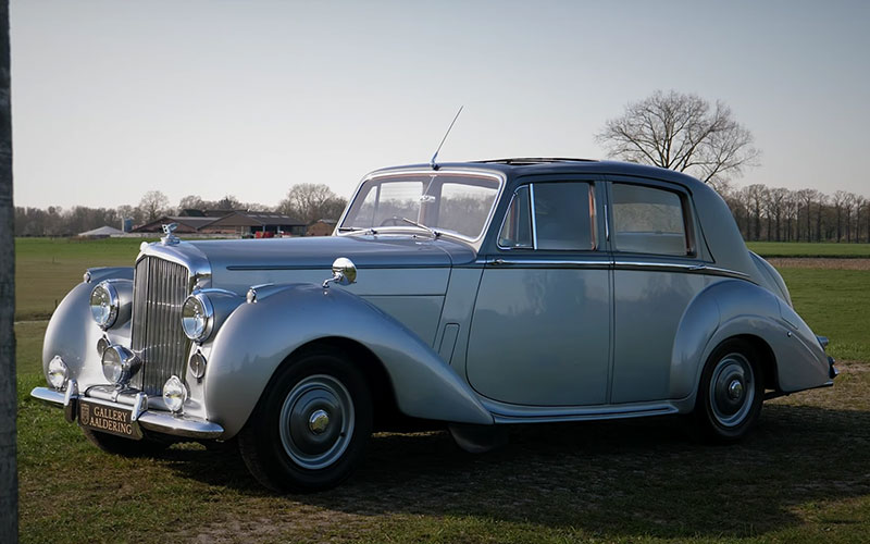 1954 Bentley R-Type - SUPERCARCLASSICS on YouTube.com