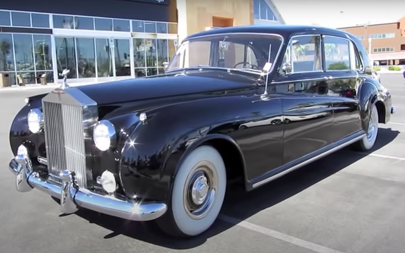 1960 Rolls-Royce Phantom V - Saabkyle04 on YouTube.com