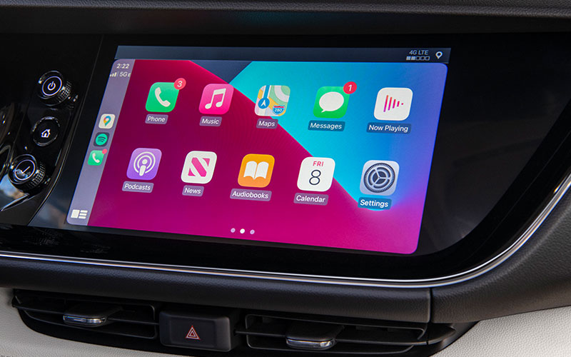 2021 Buick Envision Apple CarPlay - media.buick.com