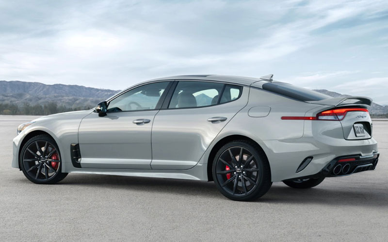 2022 Kia Stinger GT2 - kia.com