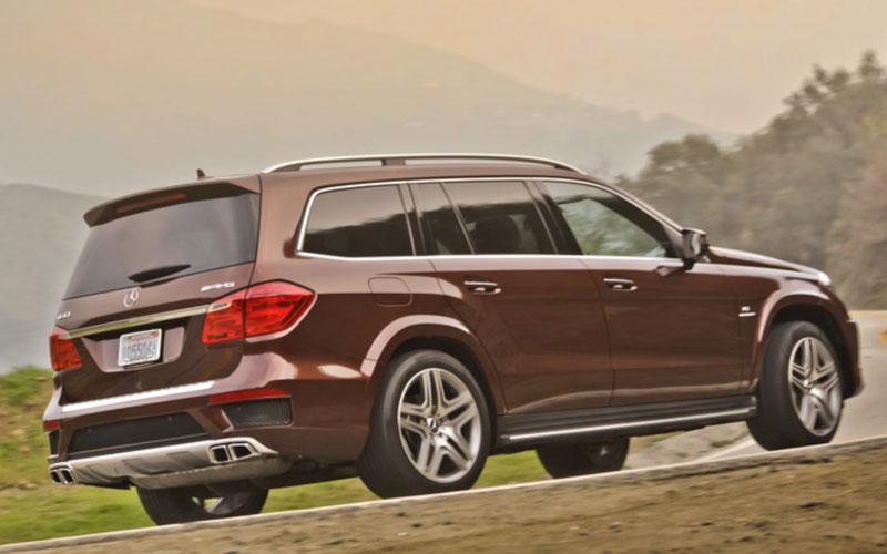 2013 Mercedes-Benz GL-Class - media.mbusa.com