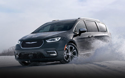 2021 Chrysler Pacifica: Minivan Master
