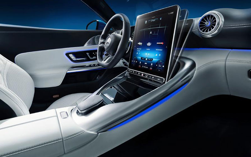 2022 Mercedes-AMG SL Roadster - media.mbusa.com