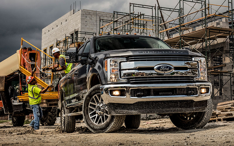 2019 Ford F-350 Super Duty - media.ford.com