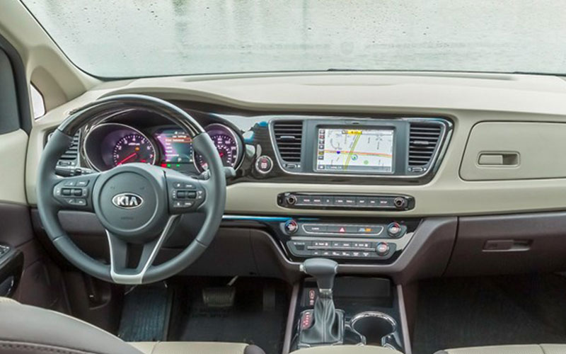 2020 Kia Sedona LX - kiamedia.com