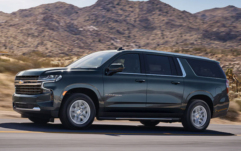 2021 Chevrolet Suburban LT - chevrolet.com