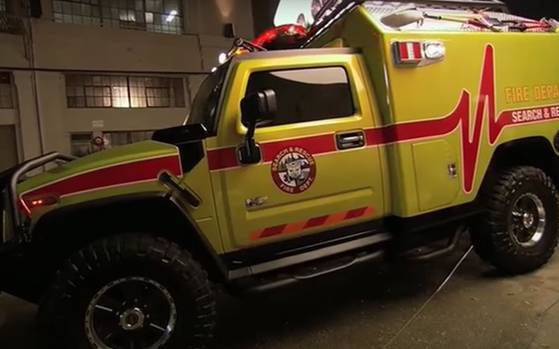 Hummer H2 - automotionind on YouTube.com