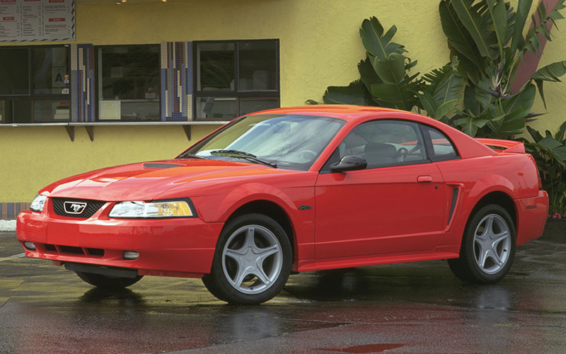 2000 Ford Mustang - media.ford.com