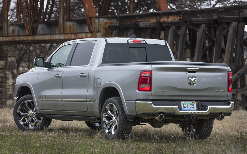 2022 Ram 1500 Limited - media.stellantisnorthamerica.com
