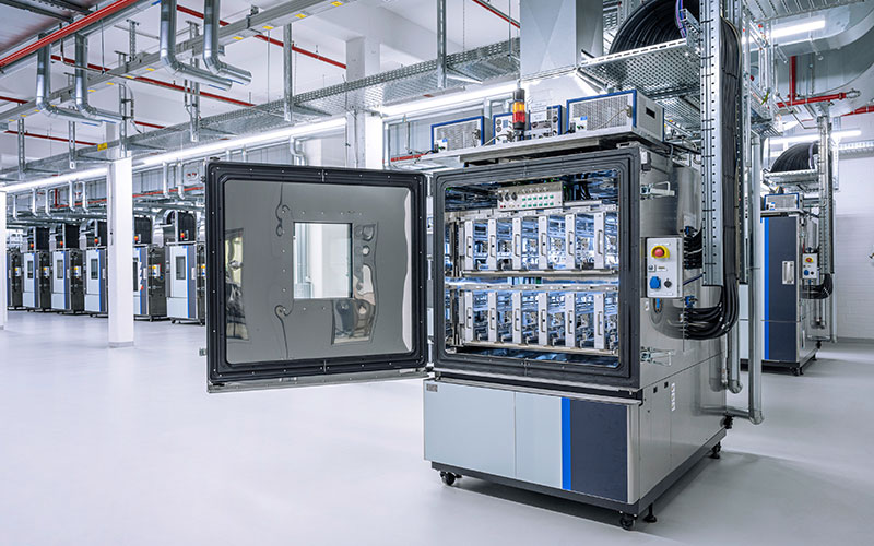 Volkswagen's battery lab in Germany - media.vw.com