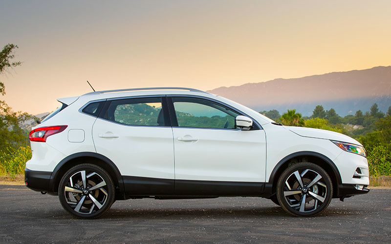 2021 Nissan Rogue Sport SL - usa.nissannews.com