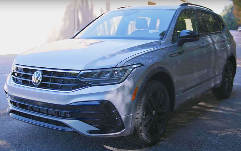 2022 Volkswagen Tiguan SE R-Line Black - Bachman Volkswagen on youtube.com
