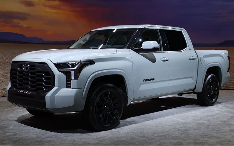 2022 Toyota Tundra SR5 - Kirk Kreifels on youtube.com