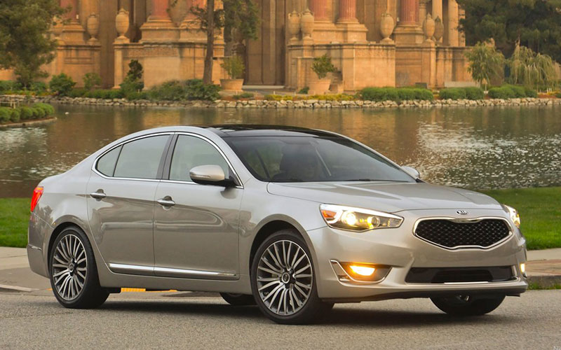 2014 Kia Cadenza Limited - netcarshow.com