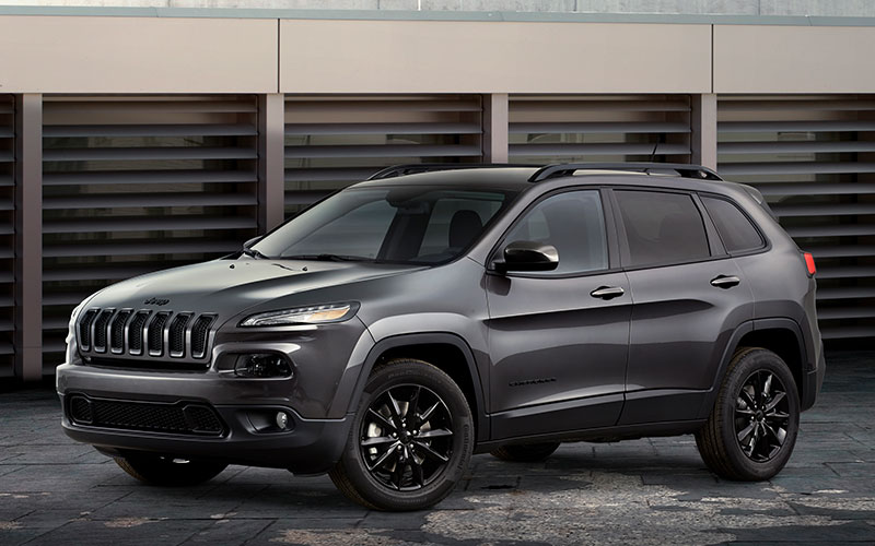 2014 Jeep Cherokee Altitude - media.stellantisnorthamerica.com