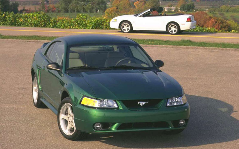 1999 Ford Mustang SVT Cobra - netcarshow.com
