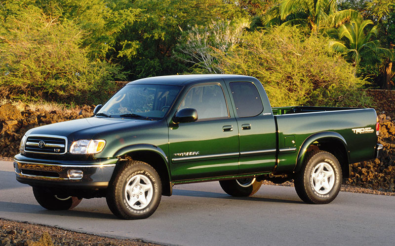 2000 Toyota Tundra - pressroom.toyota.com