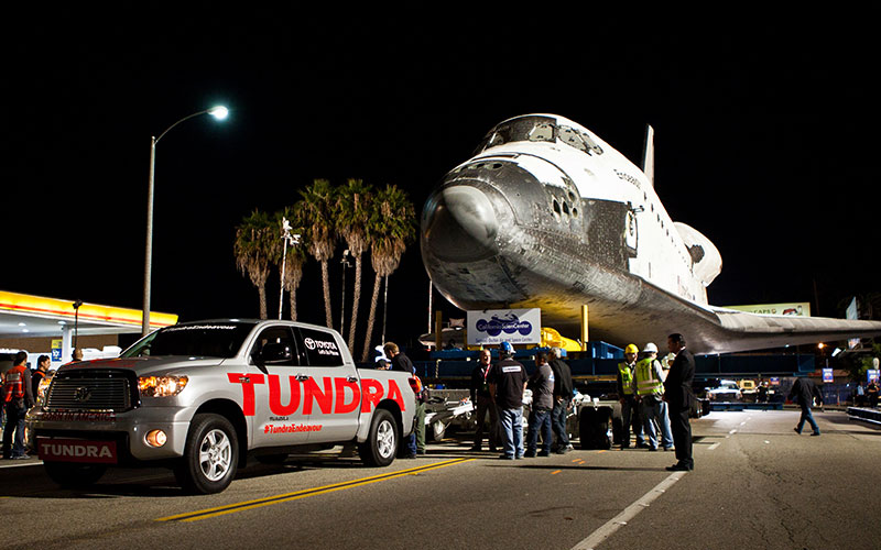 Toyota Tundra tows space shuttle - pressroom.toyota.com
