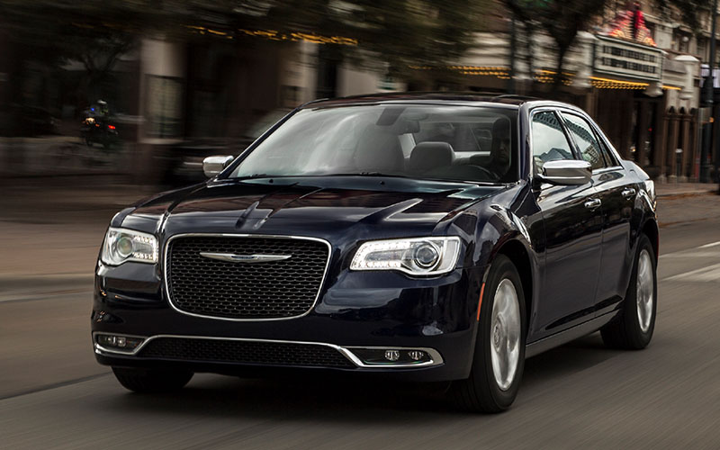 2020 Chrysler 300 Limited - media.stellantisnorthamerica.com