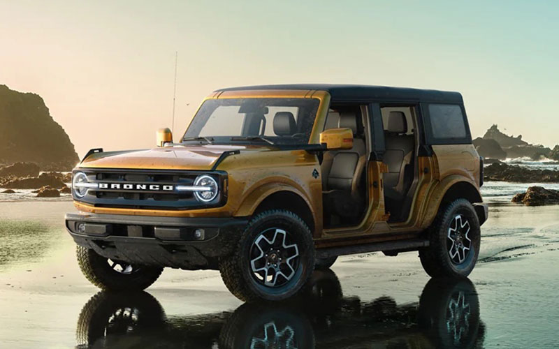 2021 Ford Bronco Outer Banks - ford.com