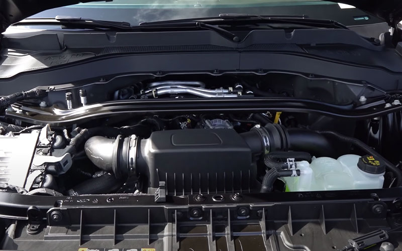 2022 Ford Explorer 3.0L V6 - Raiti's Rides on youtube.com
