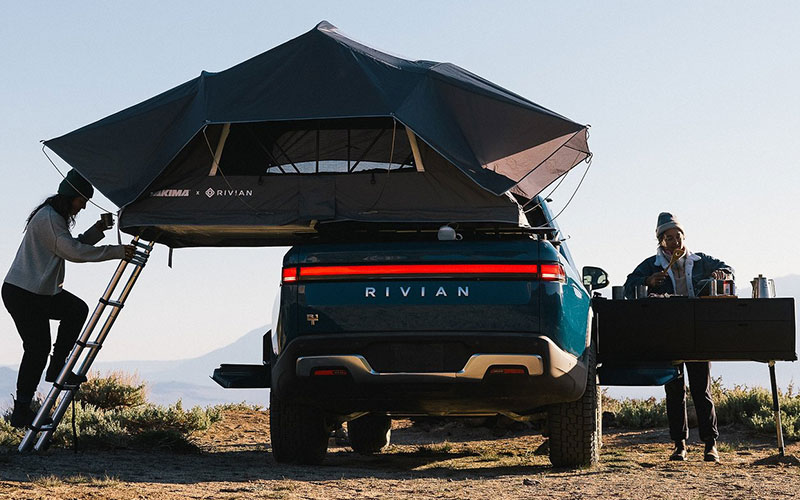 2022 Rivian R1T - netcarshow.com