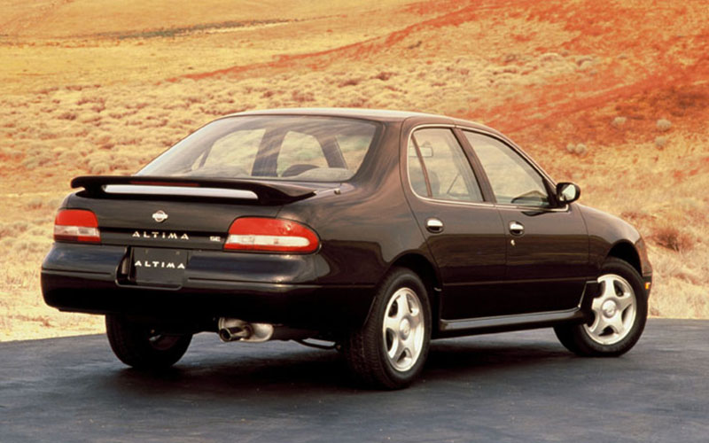 1996 Nissan Altima - usa.nissannews.com