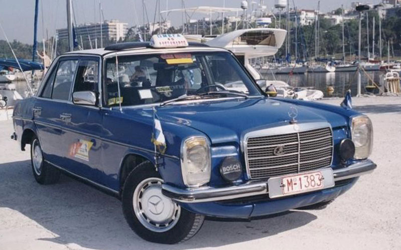 George Sachinidis' 1976 Mercedes 240D - hotcars.com