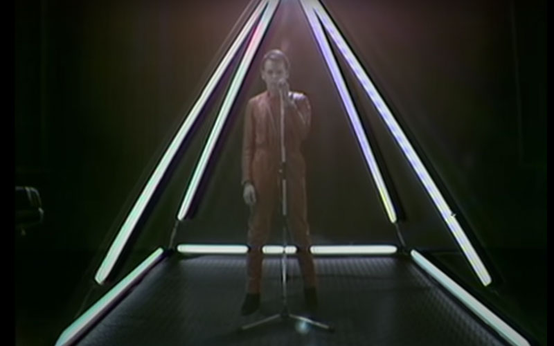 Gary Numan "Cars" Video - The Arkive on youtube.com