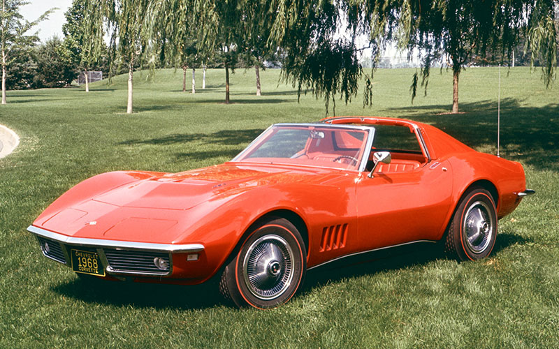 Red Chevrolet Corvette - media.chevrolet.com
