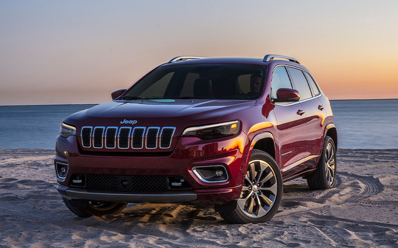 2019 Jeep Cherokee Overland - media.stellantisnorthamerica.com