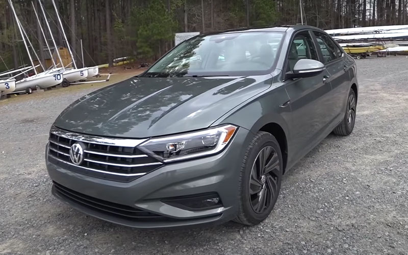 2019 Volkswagen Jetta SEL Premium - Redline Reviews on youtube.com