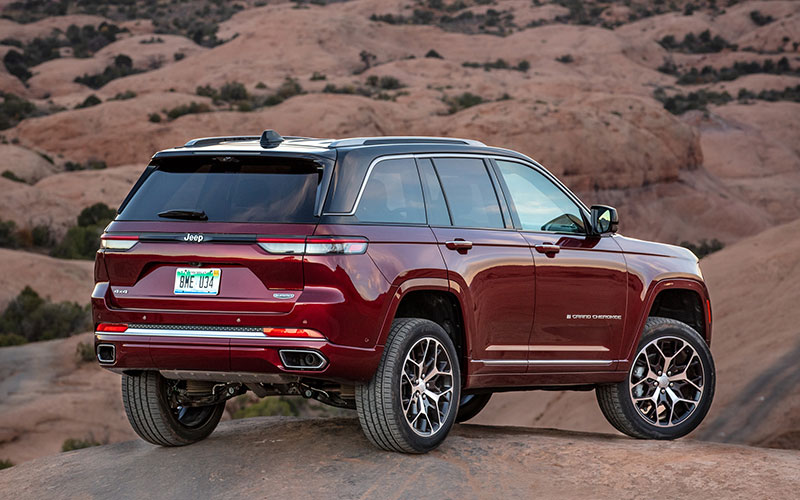 2022 Jeep Grand Cherokee - media.stellantisnorthamerica.com