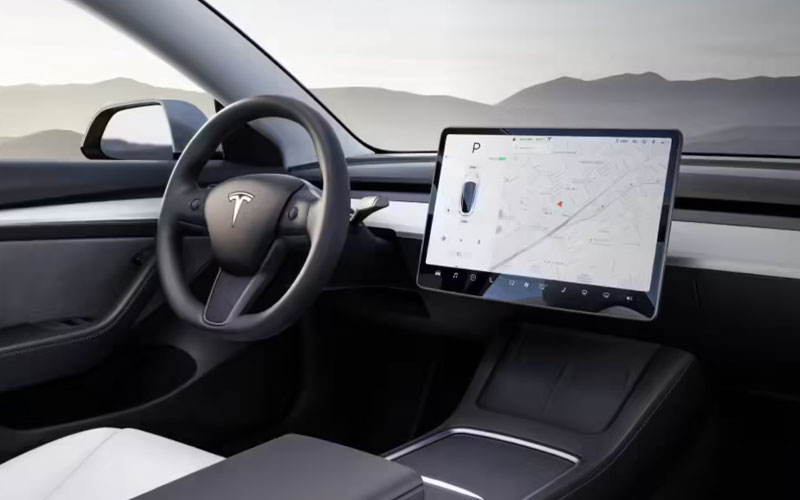 2022 Telsa Model 3 - tesla.com