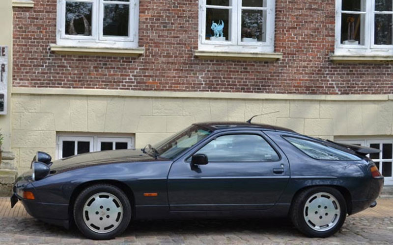 Porsche 928 - newsroom.porsche.com