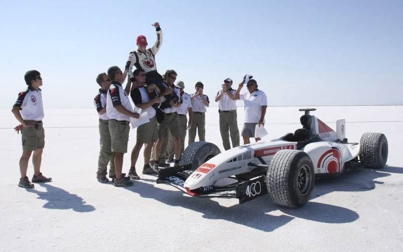 The Honda team celebrating record - formula1.com The Honda team celebrating record - formula1.com