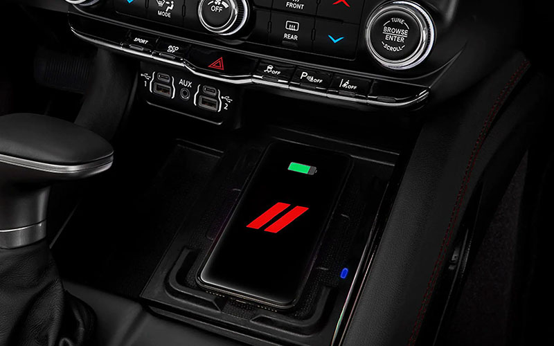 2022 Dodge Durango wireless charging pad - dodge.com