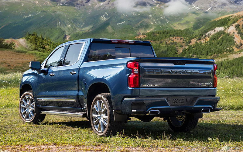 2022 Chevrolet Silverado High Country - media.chevrolet.com