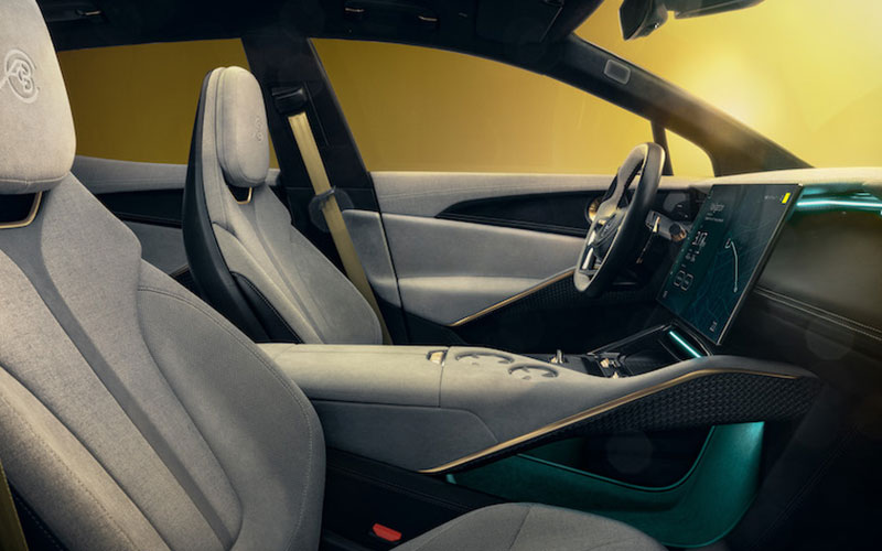 Lotus Eletre - media.lotuscars.com