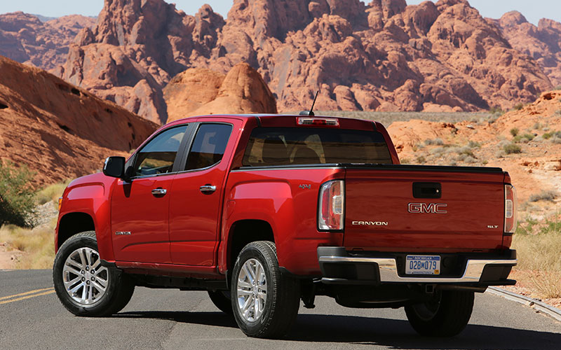 2020 GMC Canyon SLT - media.gmc.com