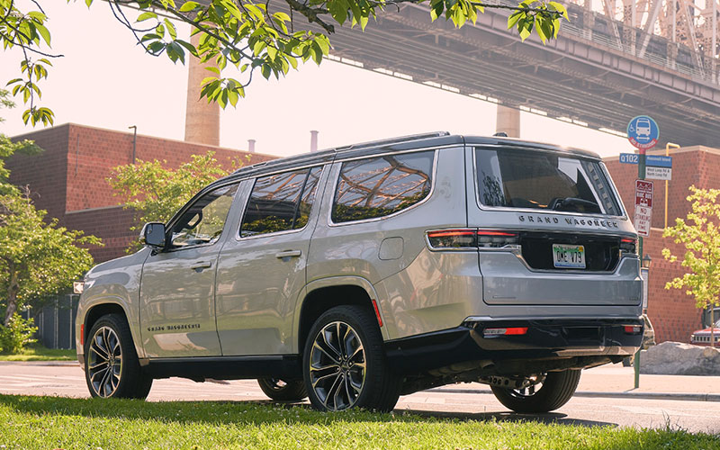 2022 Jeep Grand Wagoneer - media.stellantisnorthamerica.com