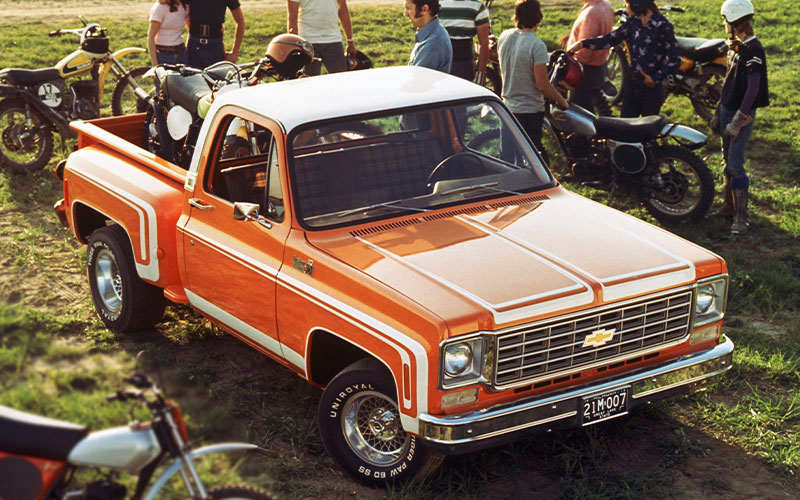 1976 Chevrolet C10 - media.chevrolet.com