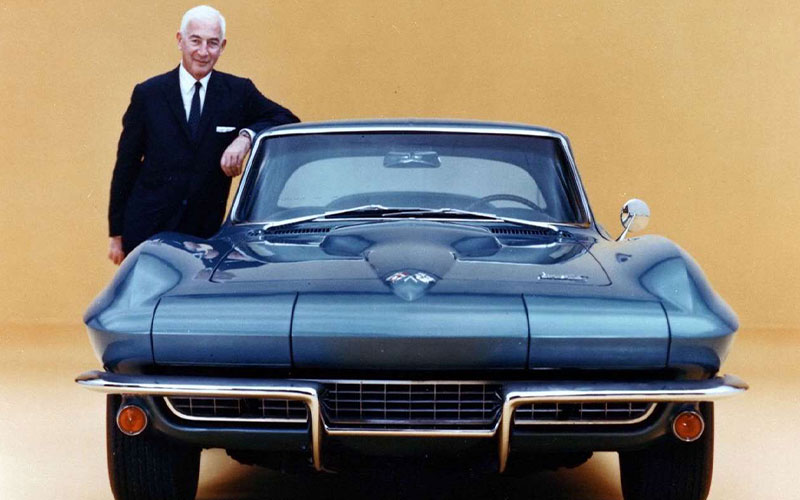 Zora Arkus-Duntov with a C2 Corvette - netcarshow.com