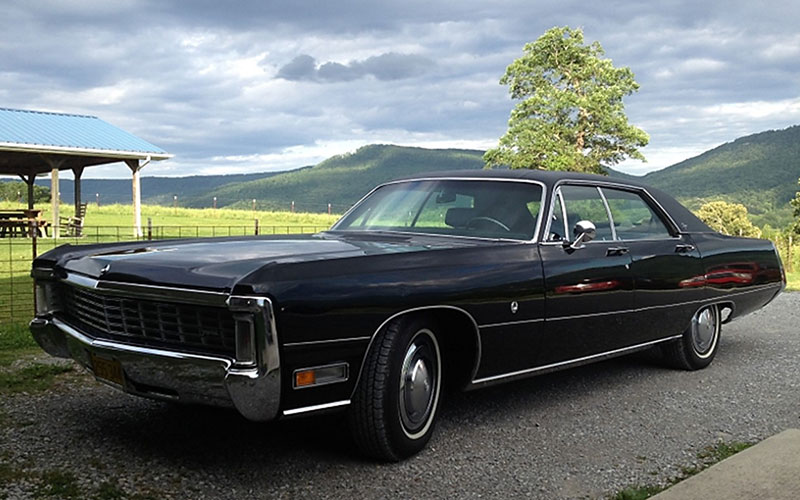 1970 Chrysler Imperial - notoriousluxury.com