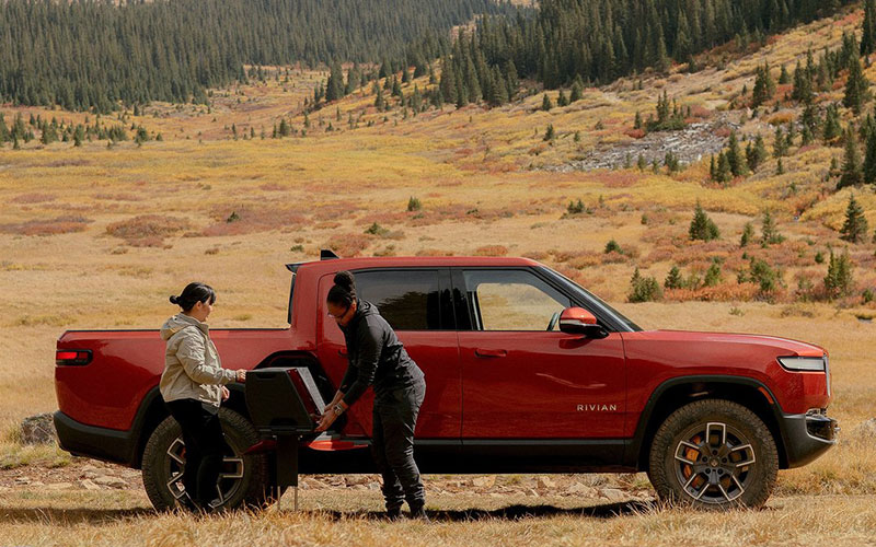 2022 Rivian R1T - netcarshow.com